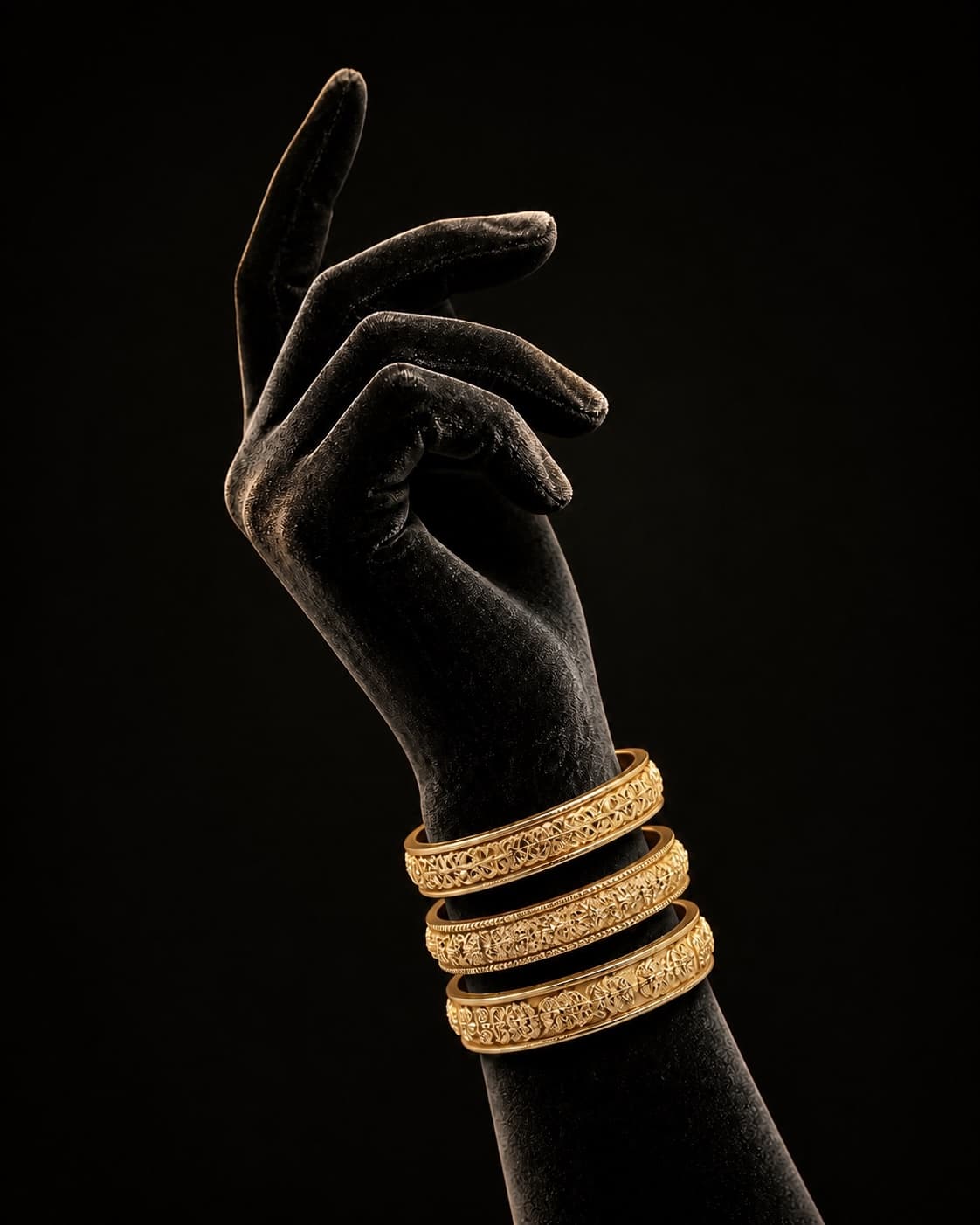 Ayla Sculpted Cuff